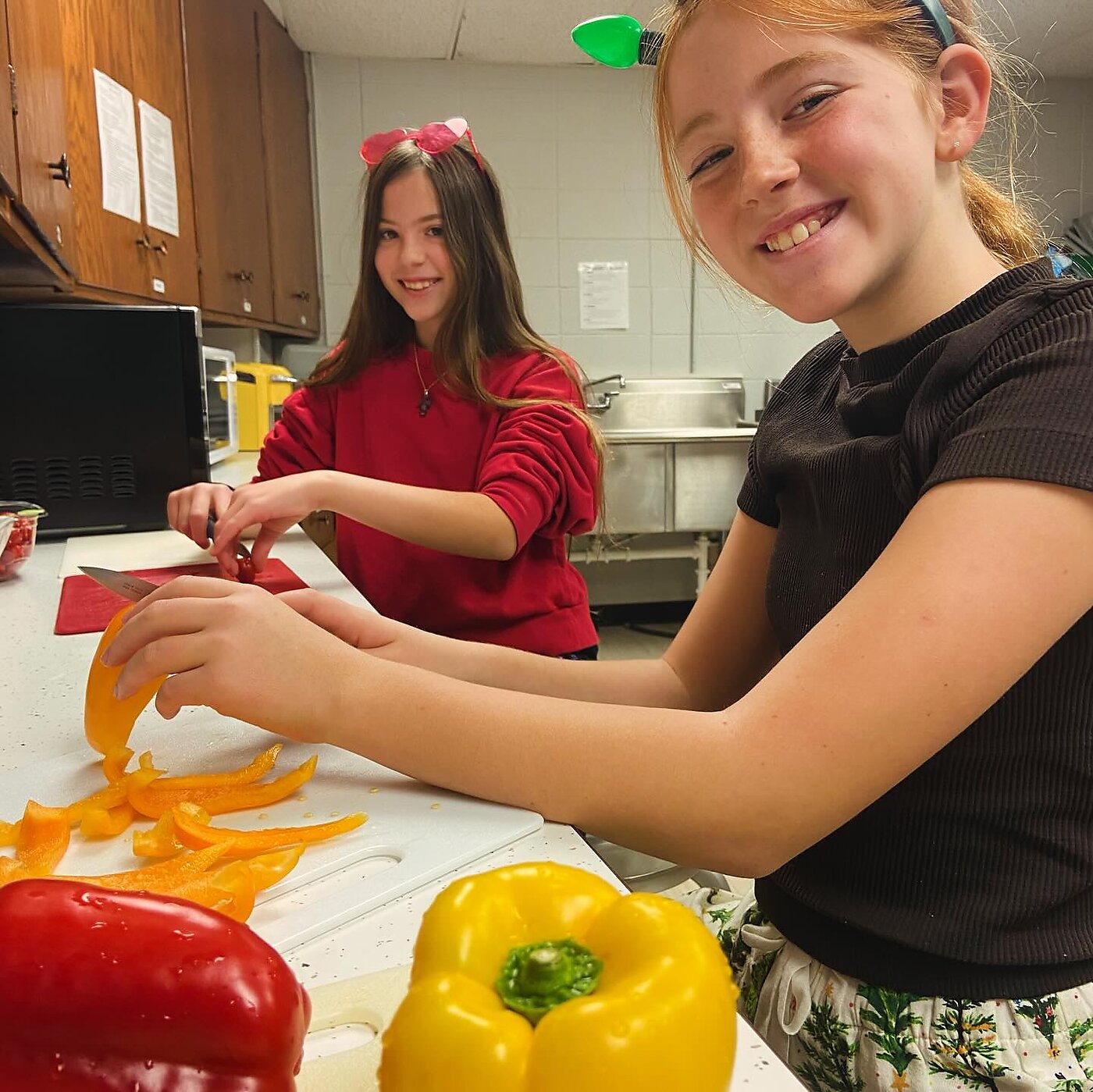 Cooking at Skola Microschool